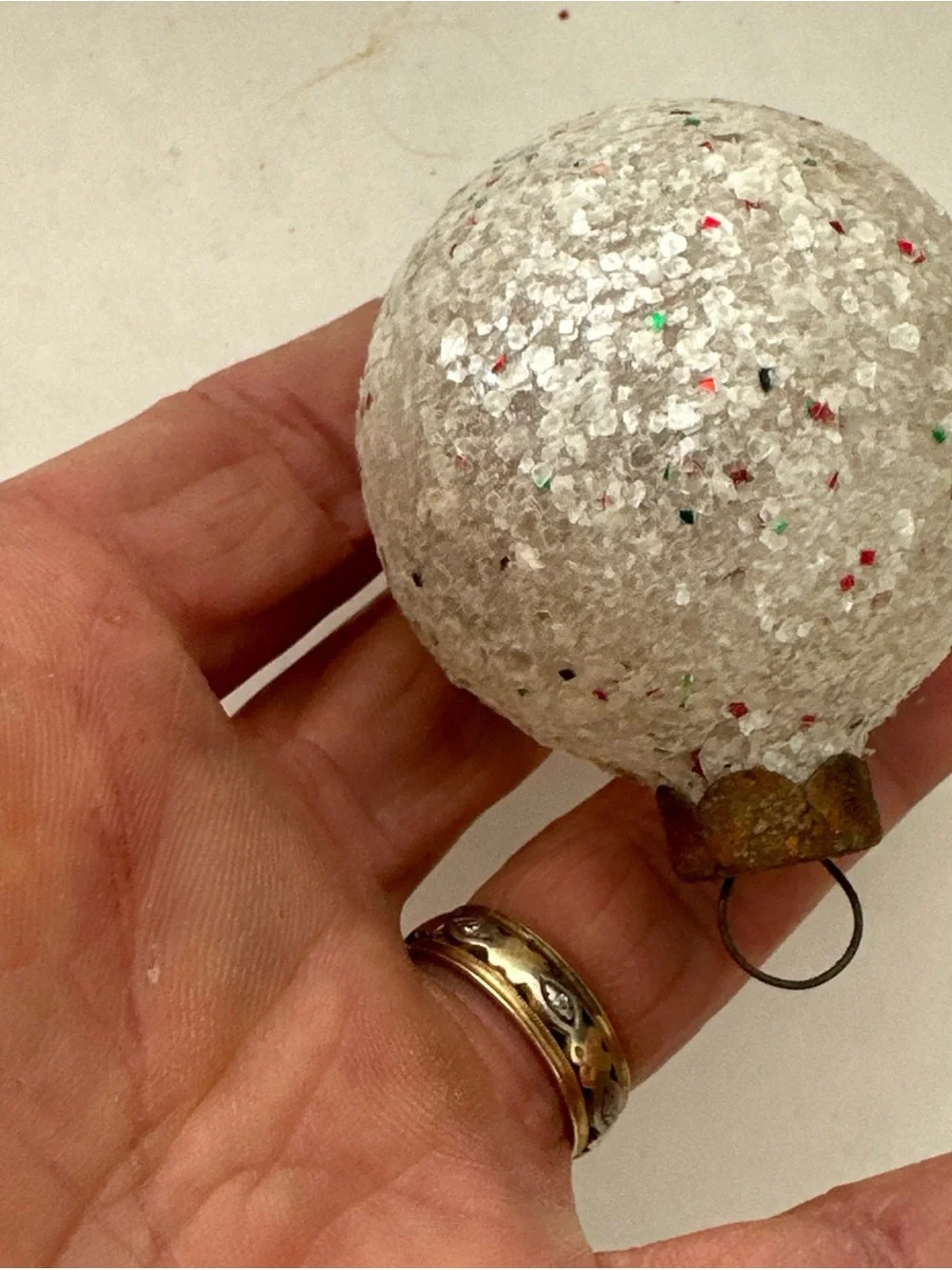 2 VINTAGE SMALL MICA ORNAMENTS 2